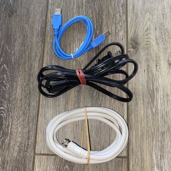 Arris TM632A Cable Touchstone Telephony Modem With Cables - Picture 7 of 8